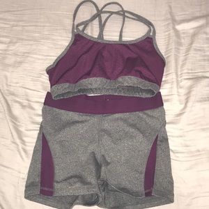 Sports bra and spandex